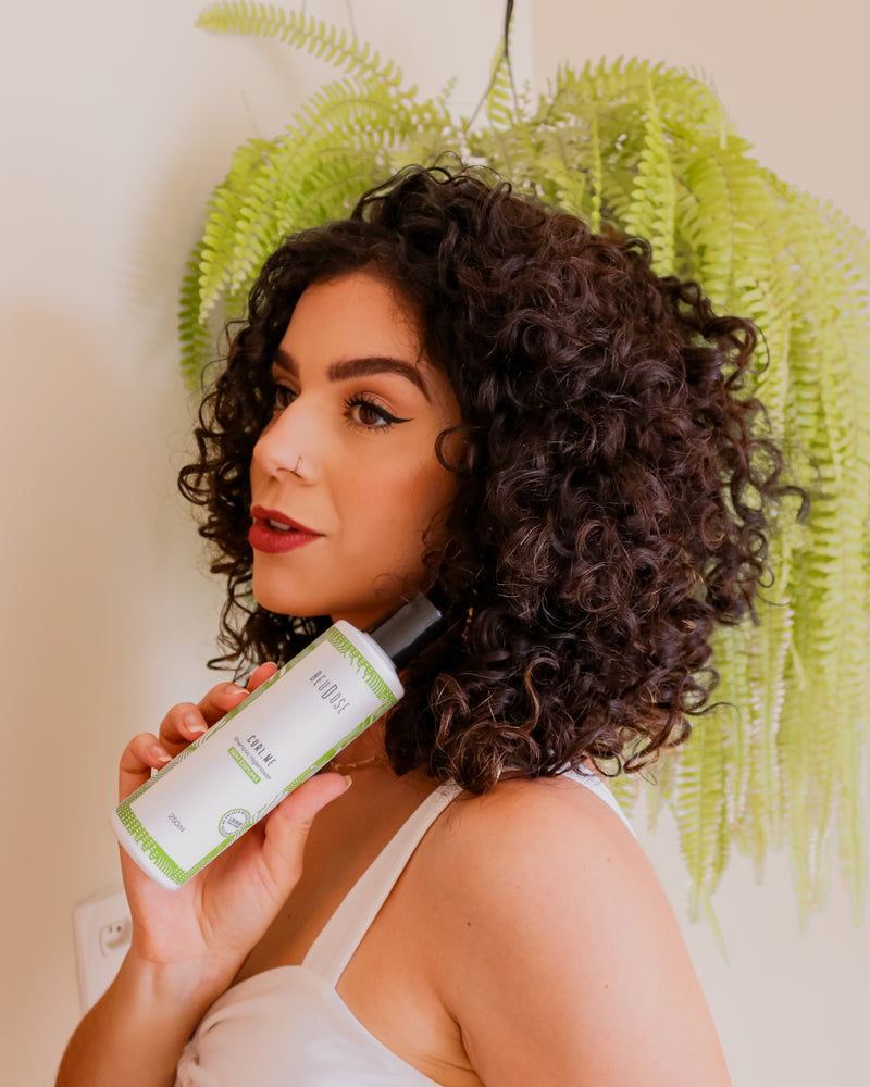 Shampoo CurlMe Sem Espuma 250ml - Limpeza Suave e Definição para Cachos